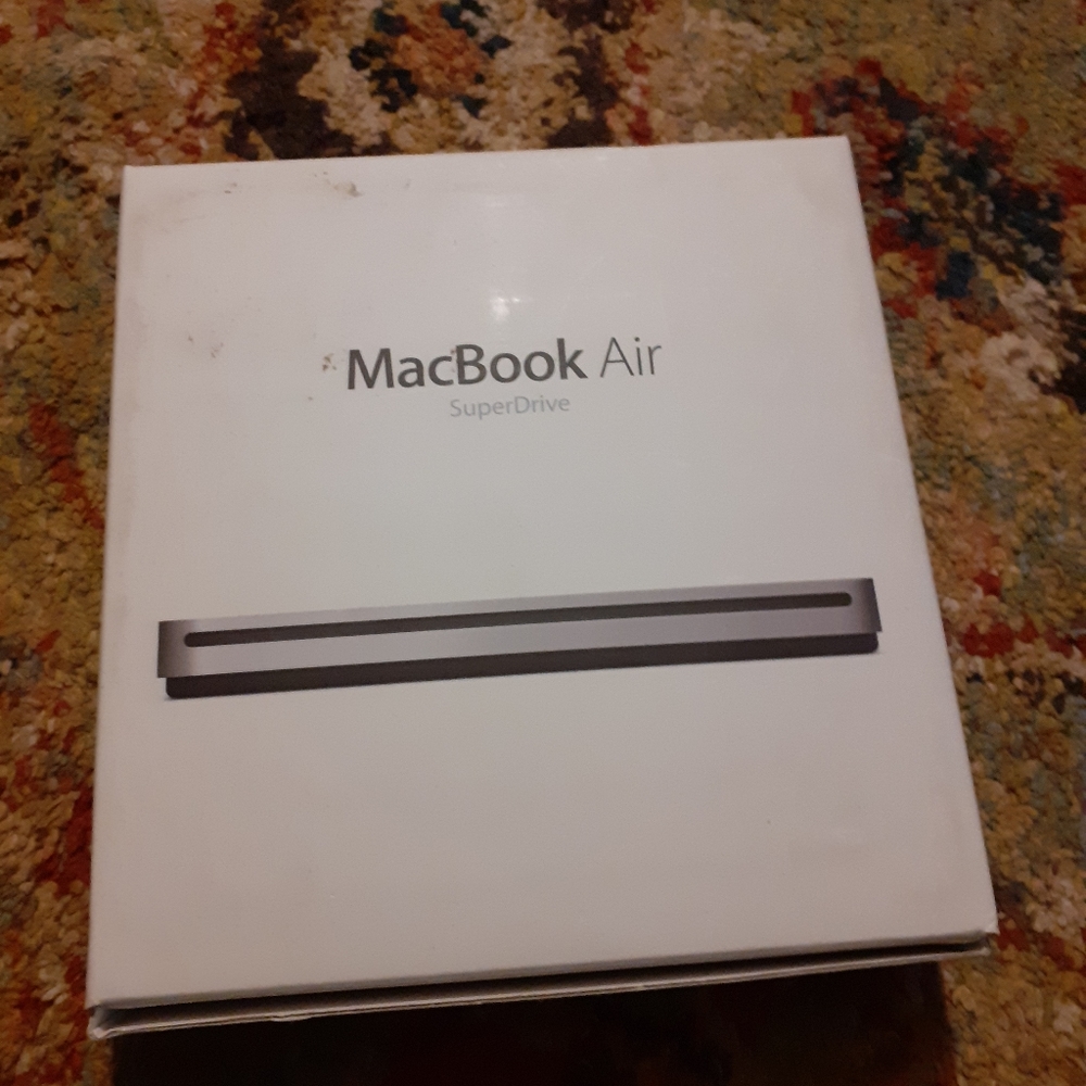 Apple USB SuperDrive - Picture 2 of 6